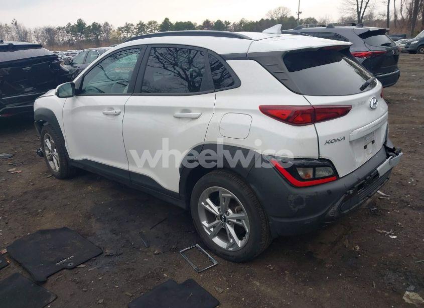 Photo 3 of 2022 Hyundai Kona SEL (VIN KM8K3CAB2NU858308)