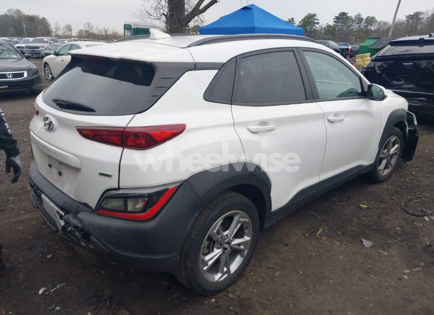 Photo 4 of 2022 Hyundai Kona SEL (VIN KM8K3CAB2NU858308)