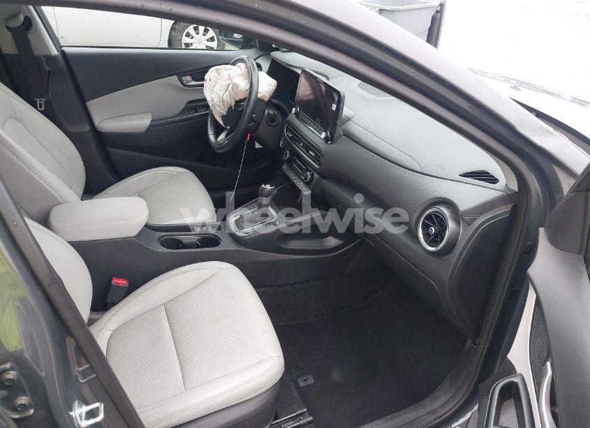 Photo 5 of 2023 Hyundai Kona LIMITED (VIN KM8K53A30PU011096)