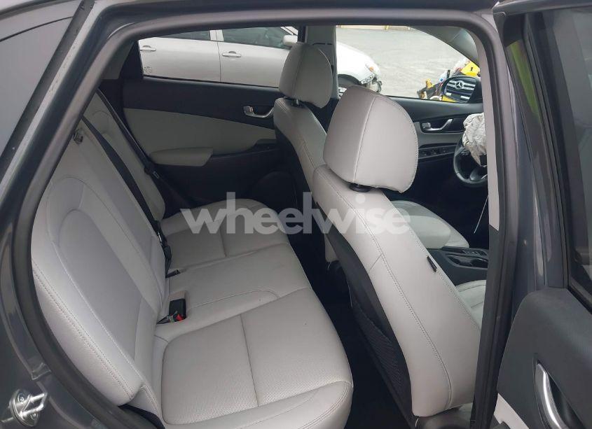Photo 8 of 2023 Hyundai Kona LIMITED (VIN KM8K53A30PU011096)