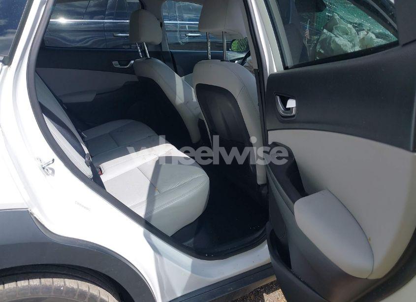 Photo 8 of 2022 Hyundai Kona LIMITED (VIN KM8K53A34NU804978)