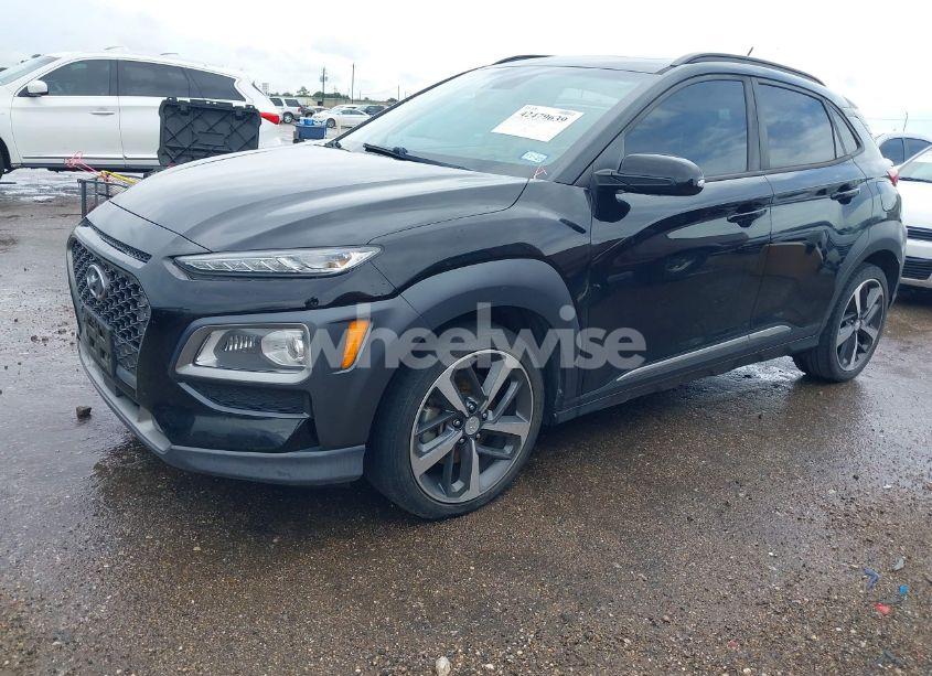 Photo 2 of 2018 Hyundai Kona ULTIMATE (VIN KM8K53A51JU129716)
