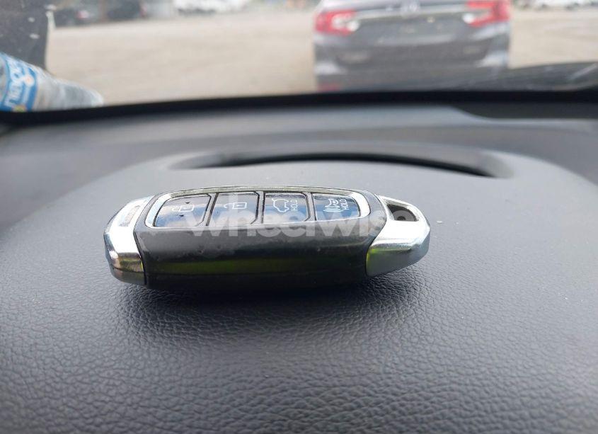 Photo 11 of 2019 Hyundai Kona ULTIMATE (VIN KM8K53A55KU192898)