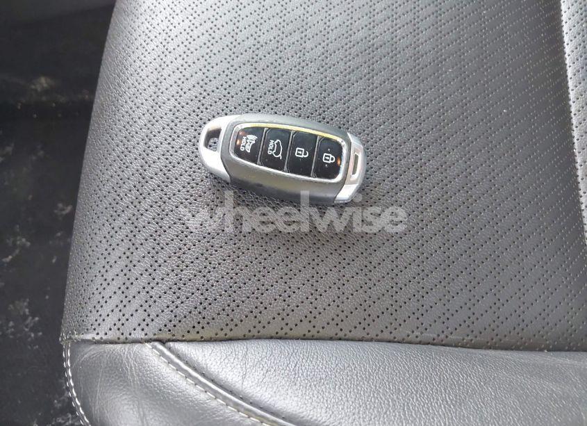 Photo 11 of 2019 Hyundai Kona ULTIMATE (VIN KM8K53A57KU203304)