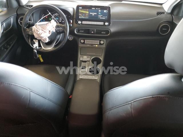 Photo 2 of 2020 HYUNDAI KONA ULTIMATE (VIN KM8K53AG2LU064511)