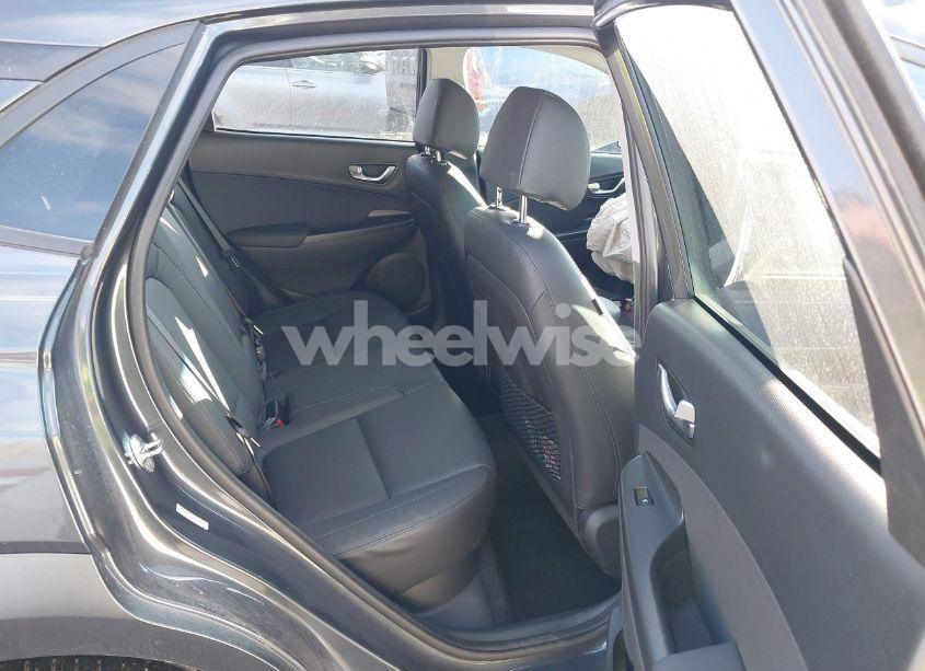 Photo 8 of 2022 Hyundai Kona LIMITED (VIN KM8K5CA33NU877453)