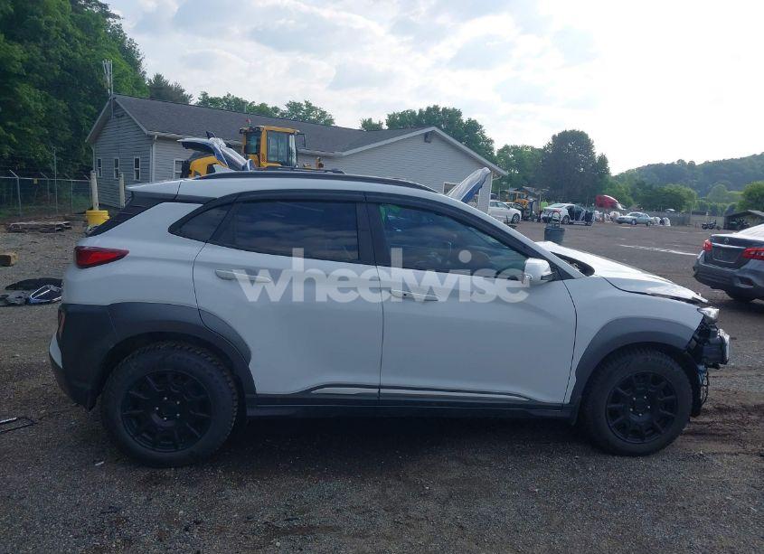 Photo 14 of 2019 Hyundai Kona ULTIMATE (VIN KM8K5CA51KU272554)