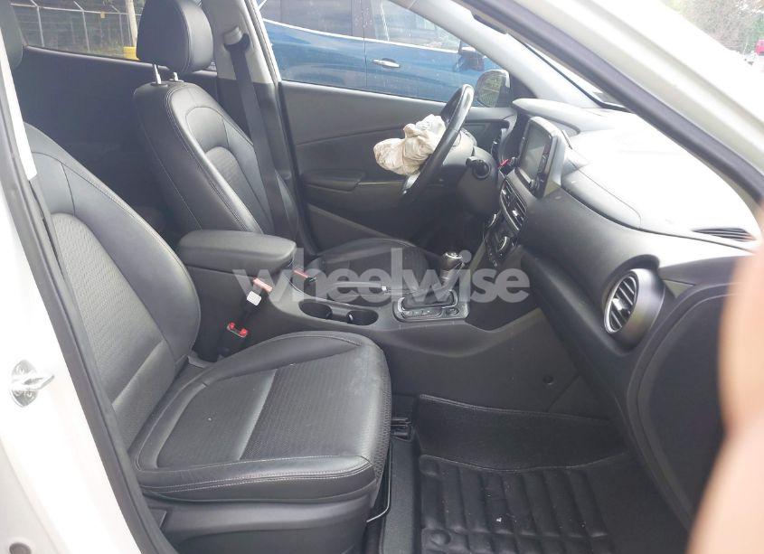 Photo 5 of 2019 Hyundai Kona ULTIMATE (VIN KM8K5CA51KU272554)