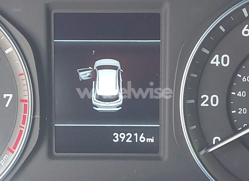 Photo 15 of 2019 Hyundai Kona SEL (VIN KM8K62AA8KU345357)