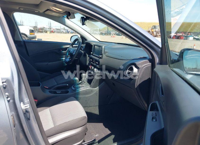 Photo 5 of 2019 Hyundai Kona SEL (VIN KM8K62AA9KU282916)