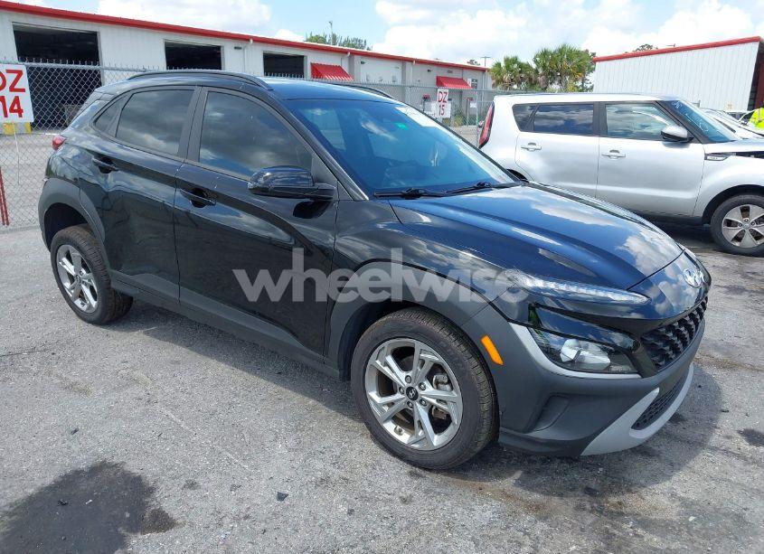 2022 Hyundai Kona SEL (VIN KM8K62AB1NU752160) main photo