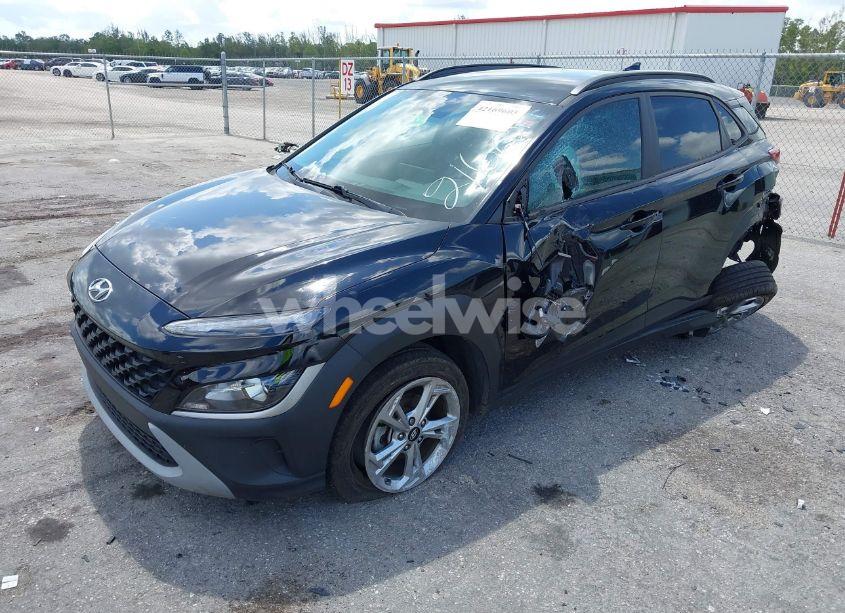 Photo 2 of 2022 Hyundai Kona SEL (VIN KM8K62AB1NU752160)