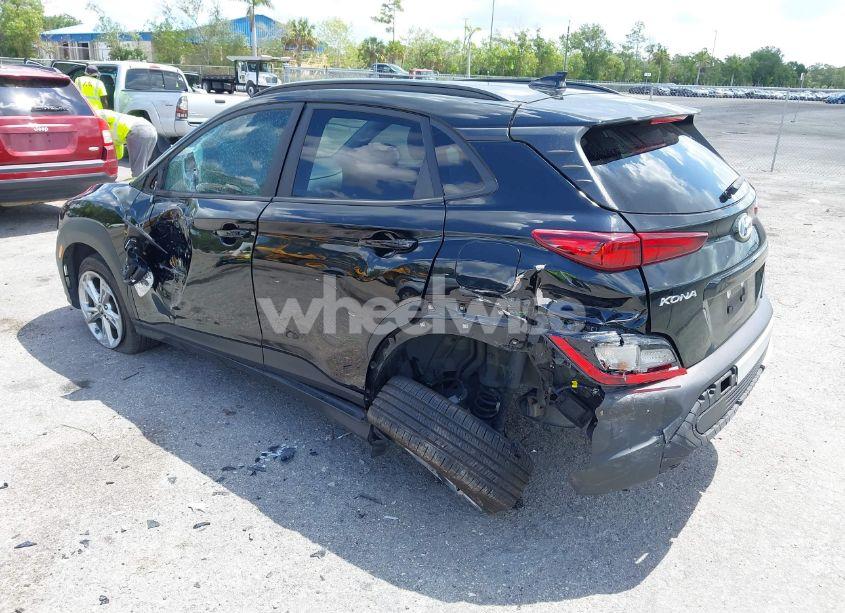 Photo 3 of 2022 Hyundai Kona SEL (VIN KM8K62AB1NU752160)
