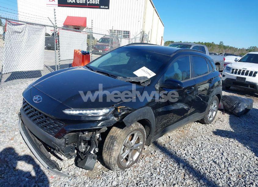 Photo 2 of 2022 Hyundai Kona SEL (VIN KM8K62AB5NU812389)