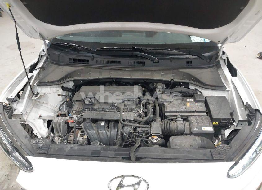 Photo 10 of 2022 Hyundai Kona SEL (VIN KM8K6CAB0NU761826)
