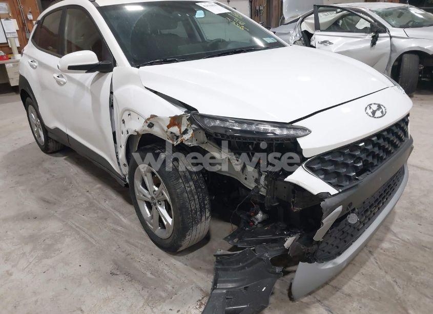 Photo 6 of 2022 Hyundai Kona SEL (VIN KM8K6CAB0NU761826)