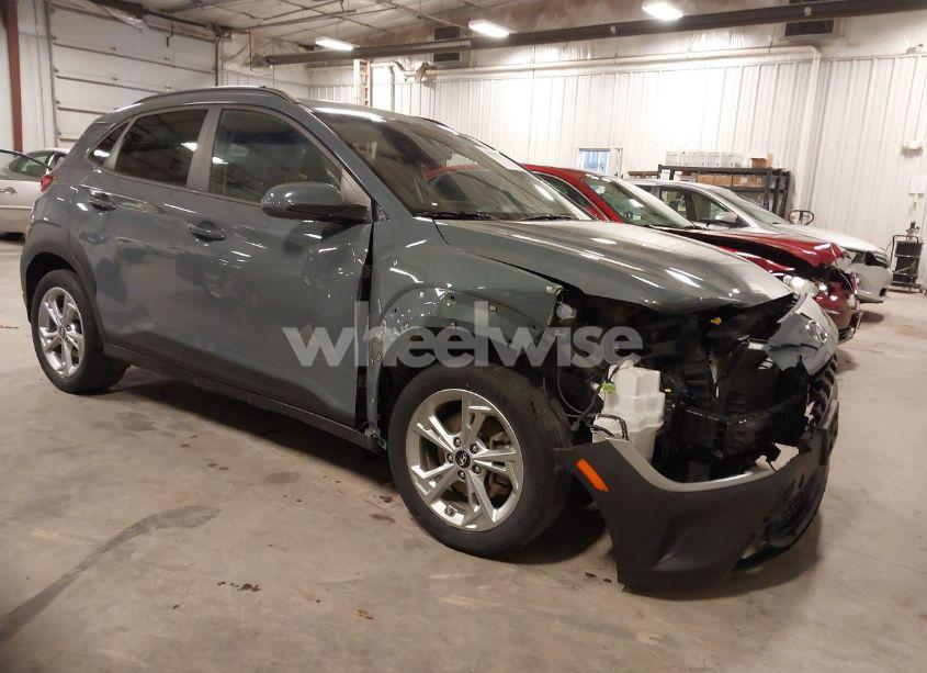 2022 Hyundai Kona SEL (VIN KM8K6CAB3NU890448) main photo