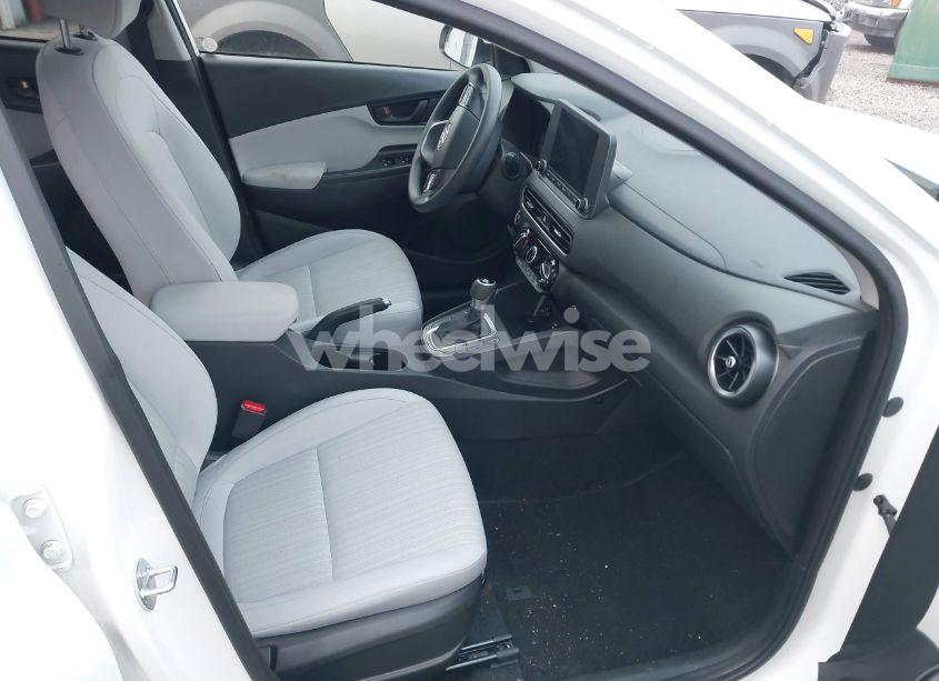 Photo 5 of 2023 Hyundai Kona SEL (VIN KM8K6CAB3PU002414)
