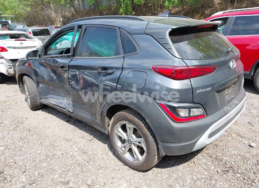 Photo 3 of 2022 Hyundai Kona SEL (VIN KM8K6CAB7NU825795)
