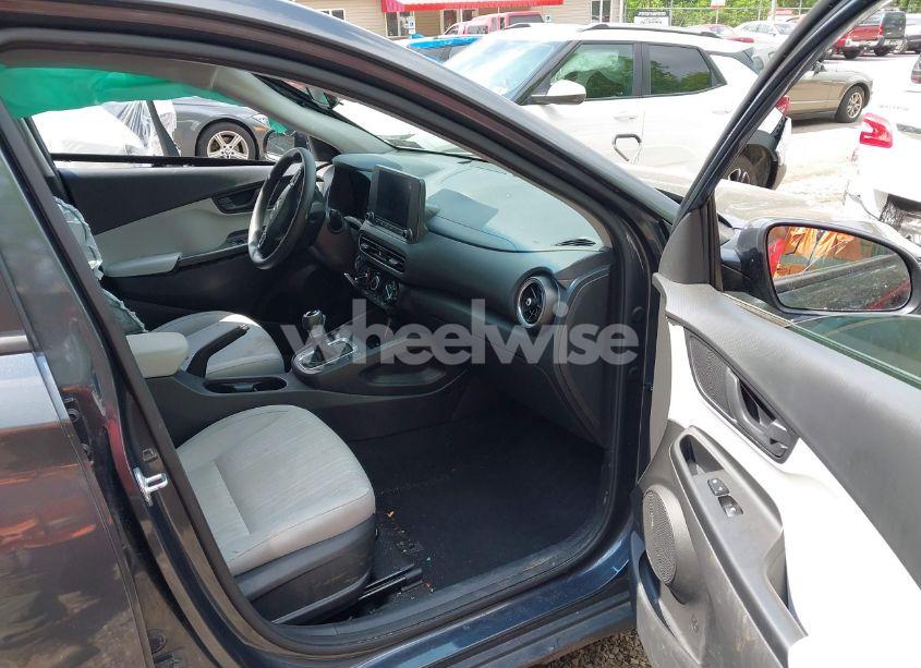 Photo 5 of 2022 Hyundai Kona SEL (VIN KM8K6CAB7NU825795)