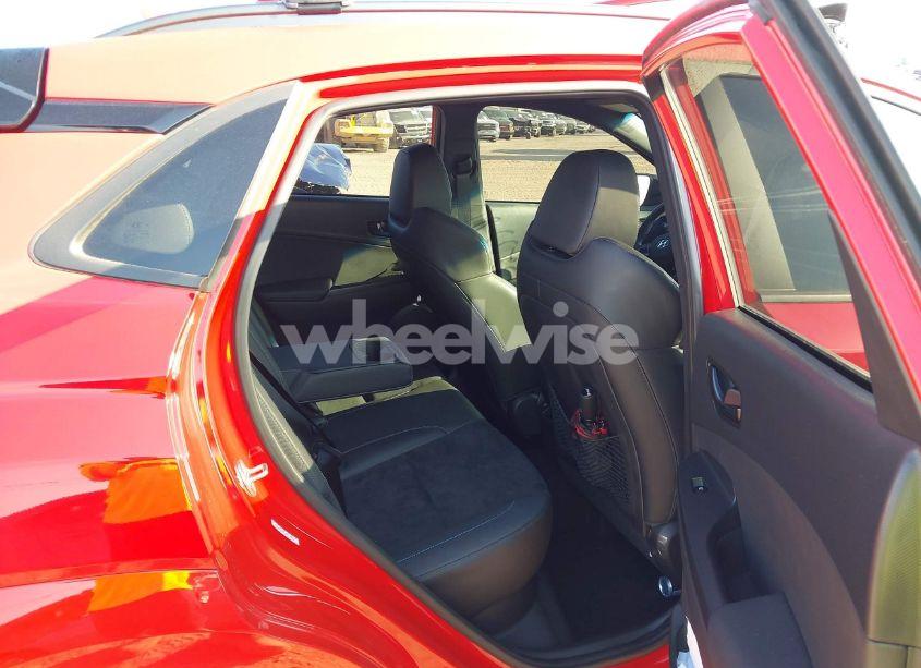 Photo 8 of 2022 Hyundai Kona N (VIN KM8KH3AC1NU004310)