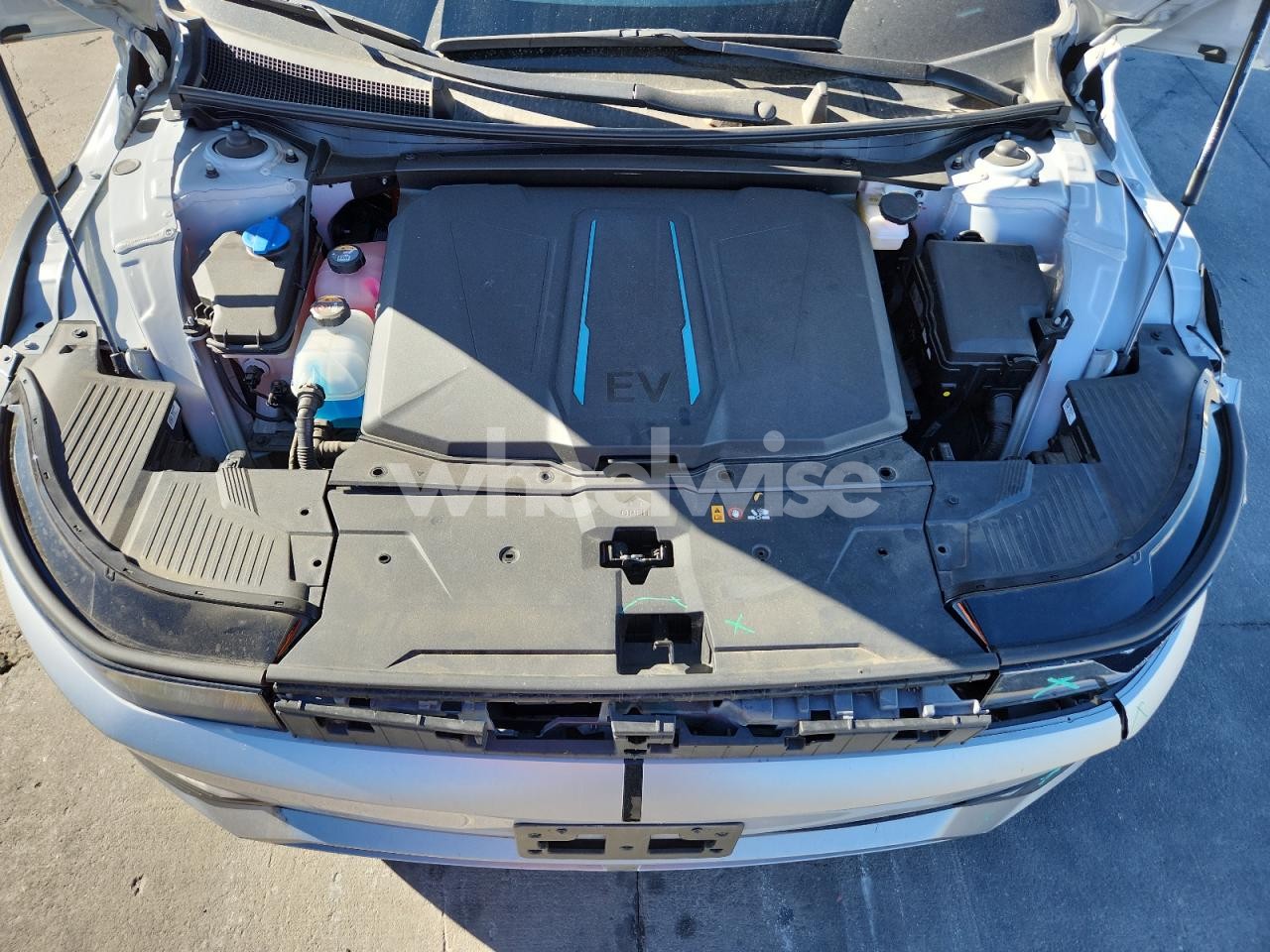 Photo 12 of 2022 HYUNDAI IONIQ 5 SE (VIN KM8KM4AE5NU063962)