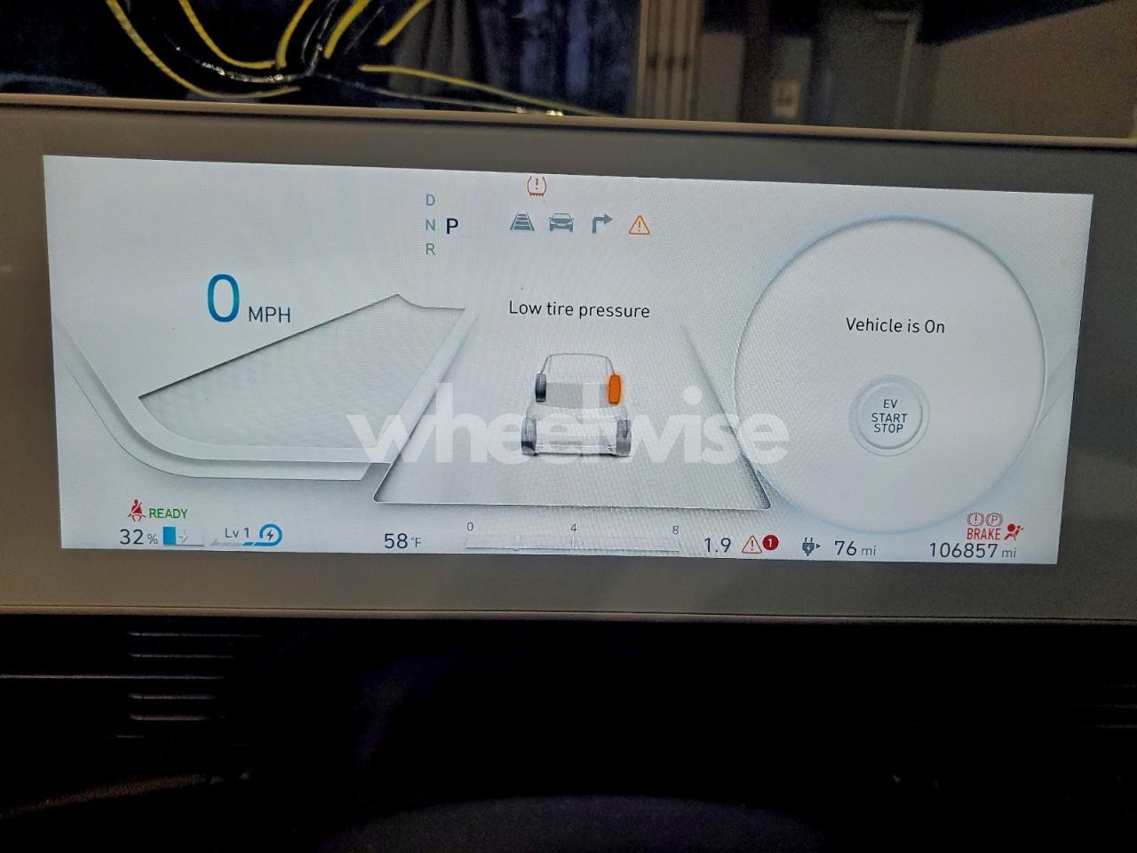 Photo 9 of 2022 HYUNDAI IONIQ 5 SE (VIN KM8KMDAF2NU086107)