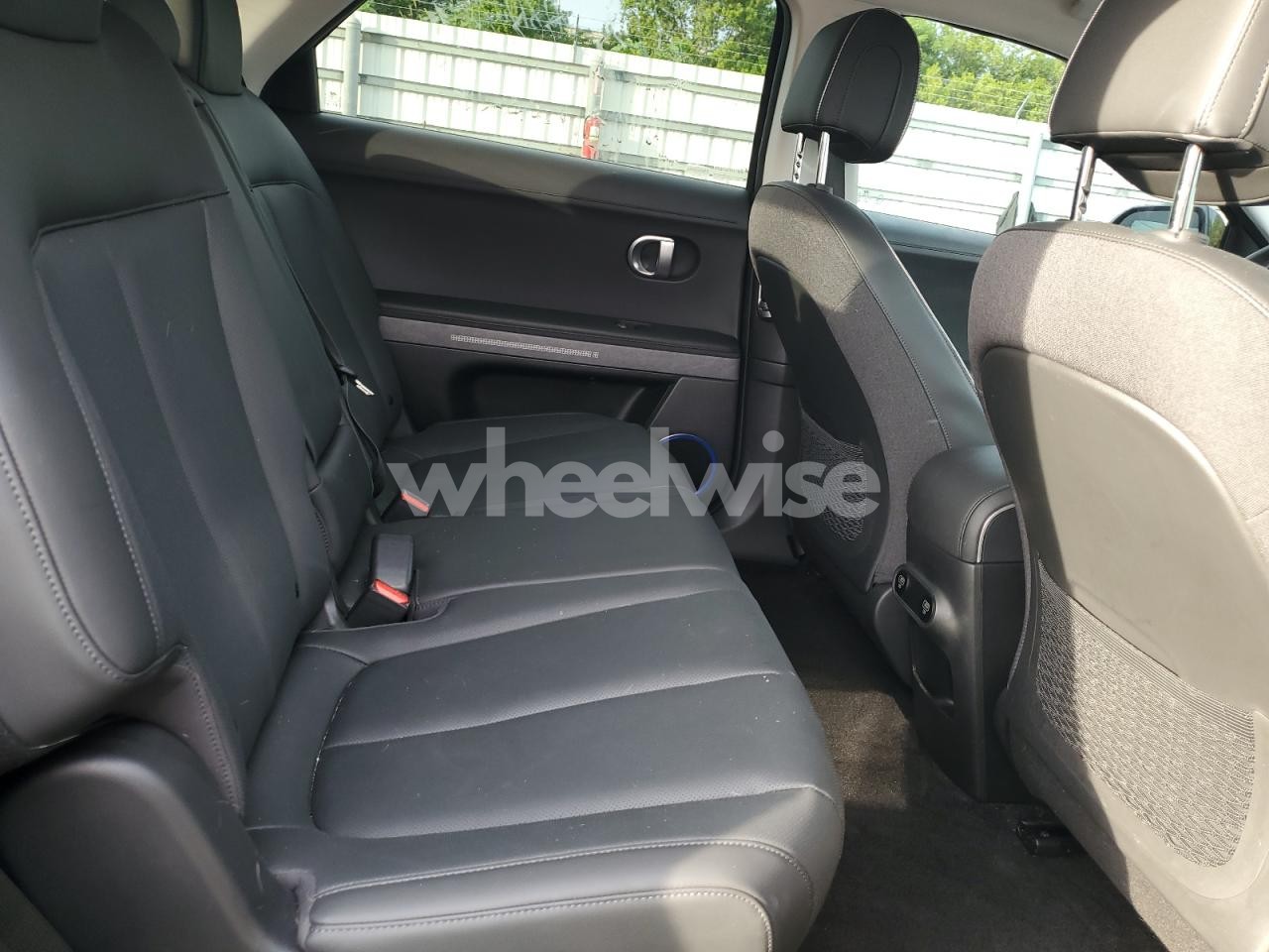 Photo 11 of 2023 HYUNDAI IONIQ 5 SEL (VIN KM8KN4AE7PU171631)