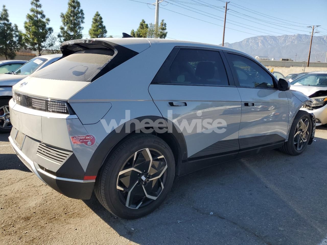 Photo 3 of 2024 HYUNDAI IONIQ 5 SEL (VIN KM8KN4DE3RU279968)