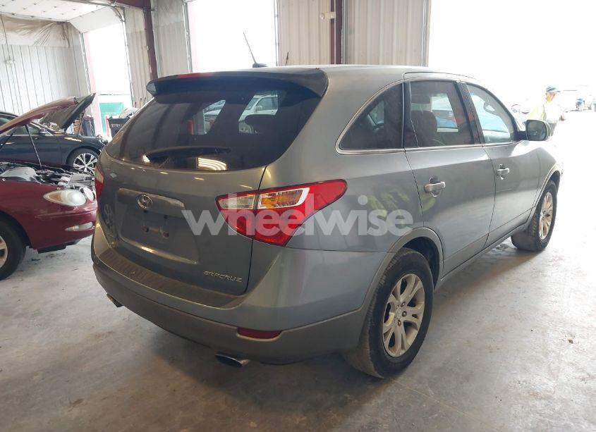 Photo 4 of 2008 Hyundai Veracruz GLS/LIMITED/SE (VIN KM8NU13C18U061623)