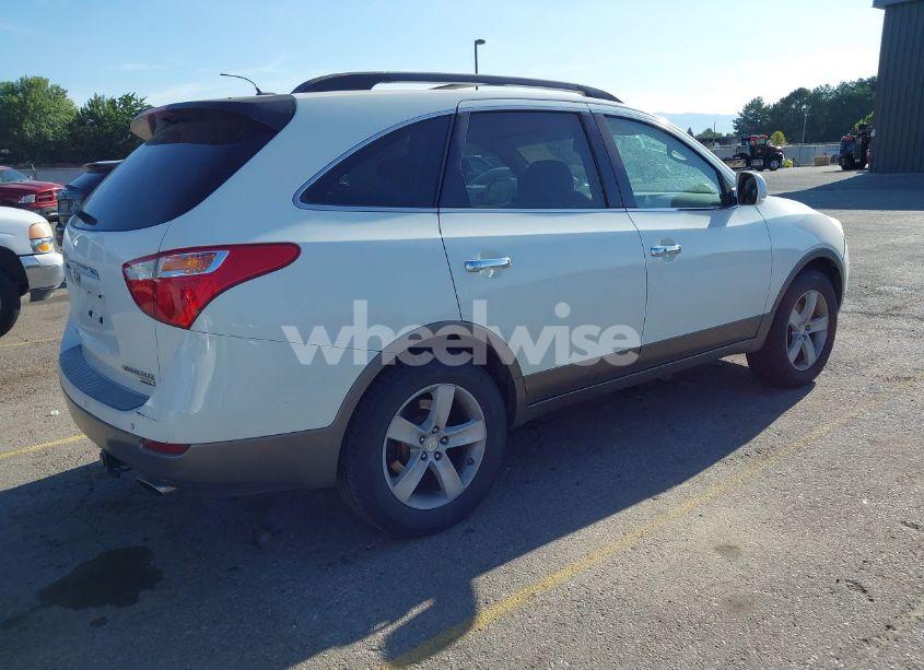Photo 4 of 2008 Hyundai Veracruz GLS/LIMITED/SE (VIN KM8NU13C68U029864)