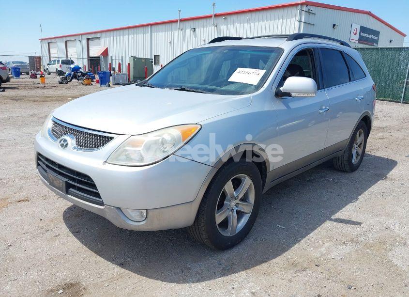 Photo 2 of 2008 Hyundai Veracruz GLS/LIMITED/SE (VIN KM8NU13CX8U042567)