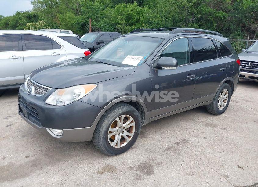 Photo 2 of 2010 Hyundai Veracruz GLS (VIN KM8NU4CC1AU133279)