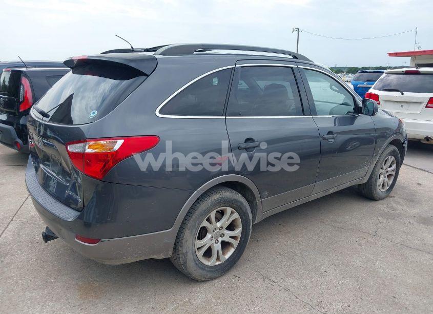 Photo 4 of 2010 Hyundai Veracruz GLS (VIN KM8NU4CC1AU133279)