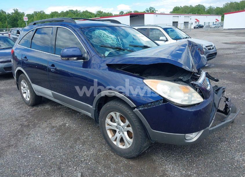 2010 Hyundai Veracruz GLS (VIN KM8NU4CC5AU111124) main photo