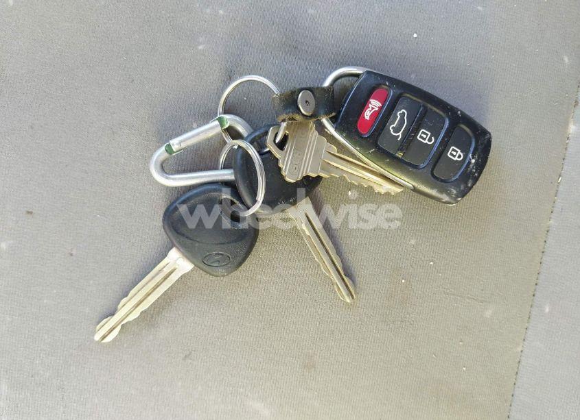 Photo 11 of 2011 Hyundai Veracruz GLS (VIN KM8NUDCC1BU170592)