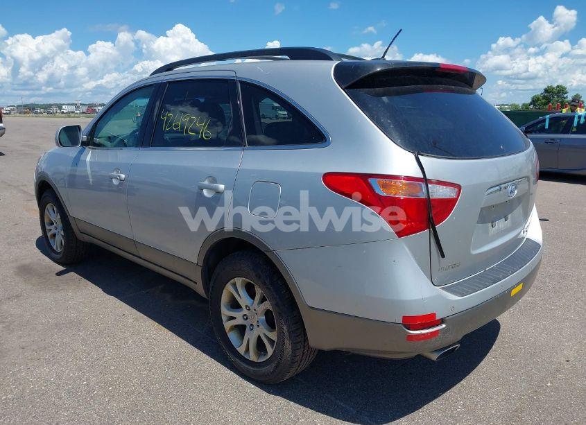 Photo 3 of 2011 Hyundai Veracruz GLS (VIN KM8NUDCC1BU170592)