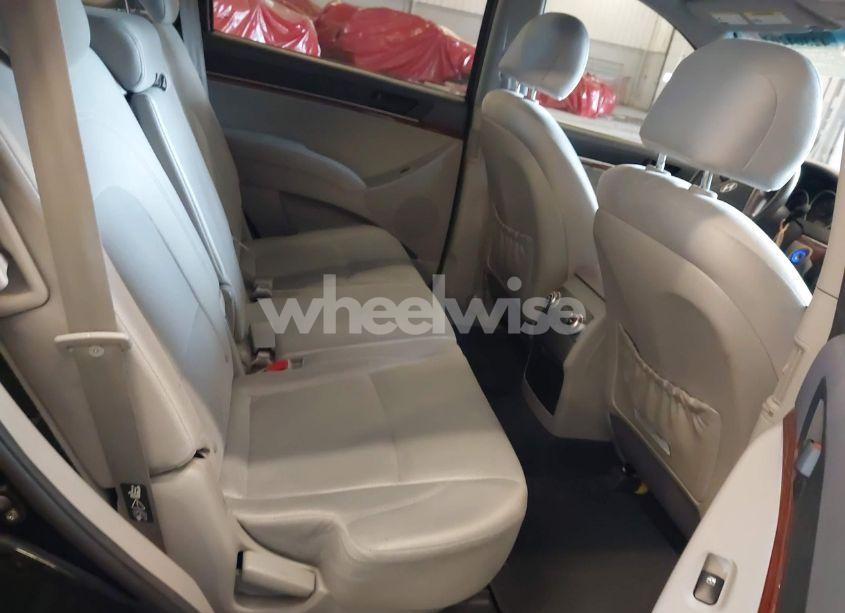 Photo 8 of 2010 Hyundai Veracruz GLS (VIN KM8NUDCC7AU115479)