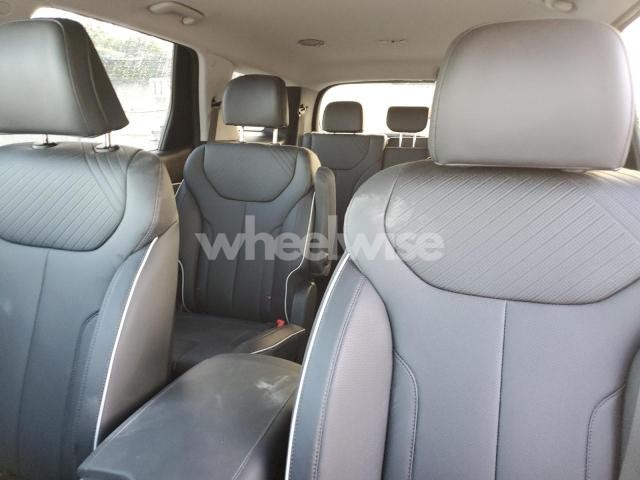 Photo 7 of 2025 HYUNDAI PALISADE SEL (VIN KM8R24GE1SU927722)