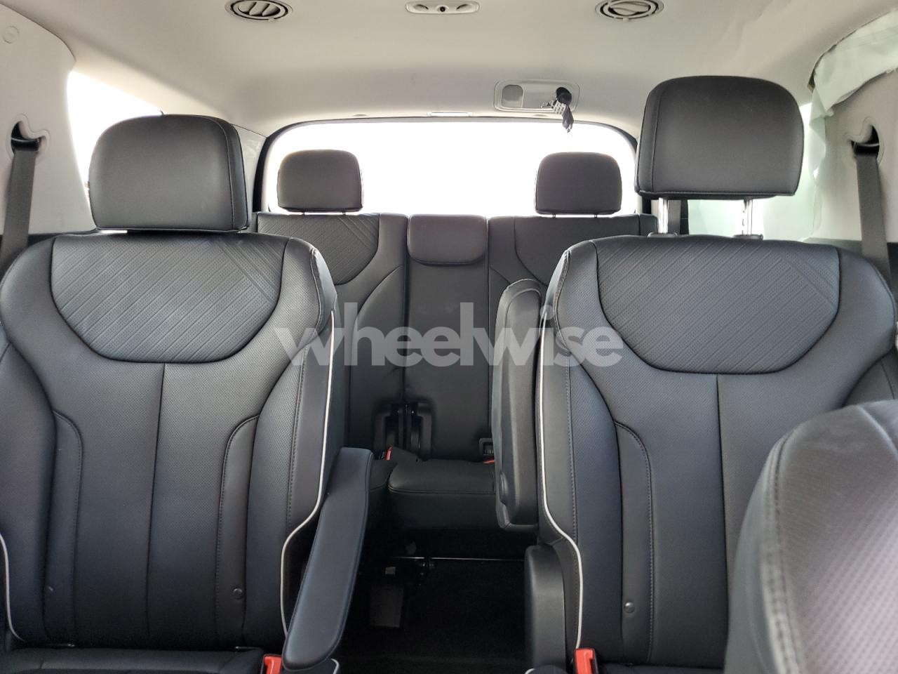 Photo 10 of 2025 HYUNDAI PALISADE SEL (VIN KM8R24GE3SU857995)