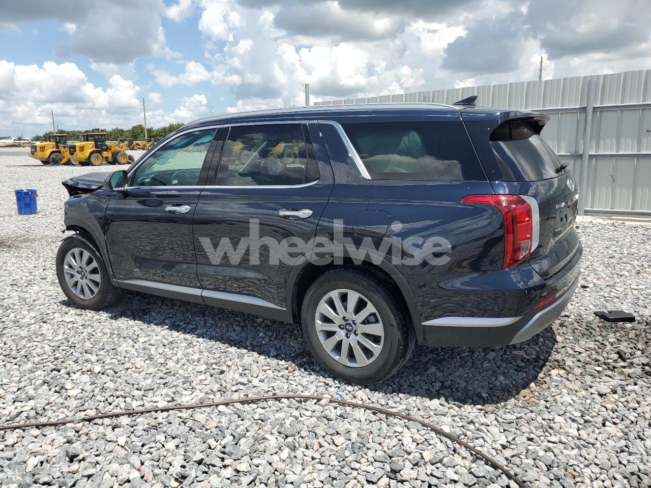 Photo 2 of 2025 HYUNDAI PALISADE SEL (VIN KM8R24GE3SU857995)