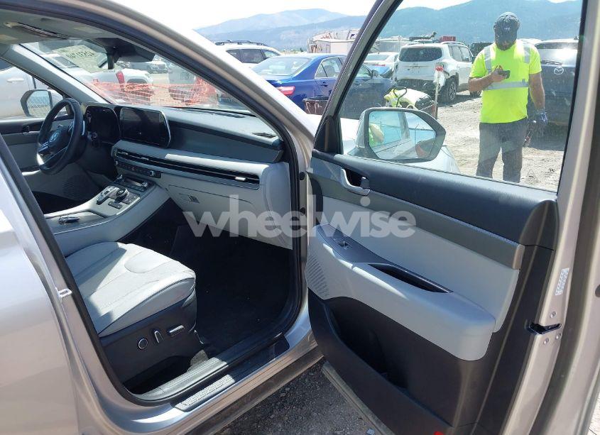 Photo 5 of 2024 Hyundai Palisade SEL (VIN KM8R24GE5RU805794)
