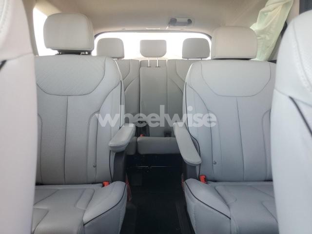 Photo 6 of 2025 HYUNDAI PALISADE SEL (VIN KM8R24GE6SU929563)