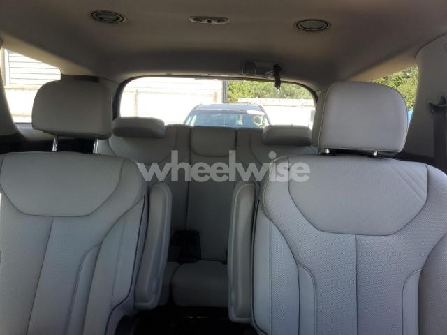 Photo 2 of 2024 HYUNDAI PALISADE SEL (VIN KM8R24GE7RU789954)