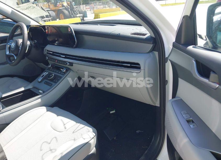 Photo 5 of 2025 Hyundai Palisade SEL (VIN KM8R24GE7SU880101)