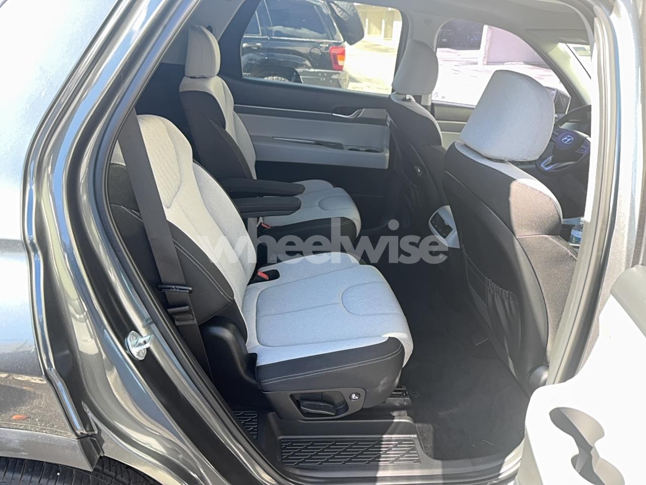 Photo 6 of 2022 HYUNDAI PALISADE SEL (VIN KM8R24HE7NU359575)