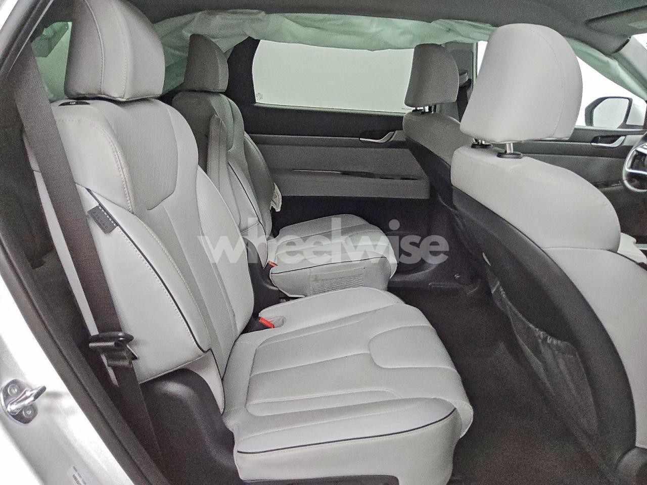 Photo 11 of 2025 HYUNDAI PALISADE SEL (VIN KM8R2DGE2SU860645)