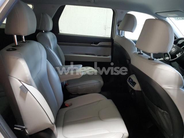 Photo 6 of 2025 HYUNDAI PALISADE SEL (VIN KM8R2DGE4SU901177)