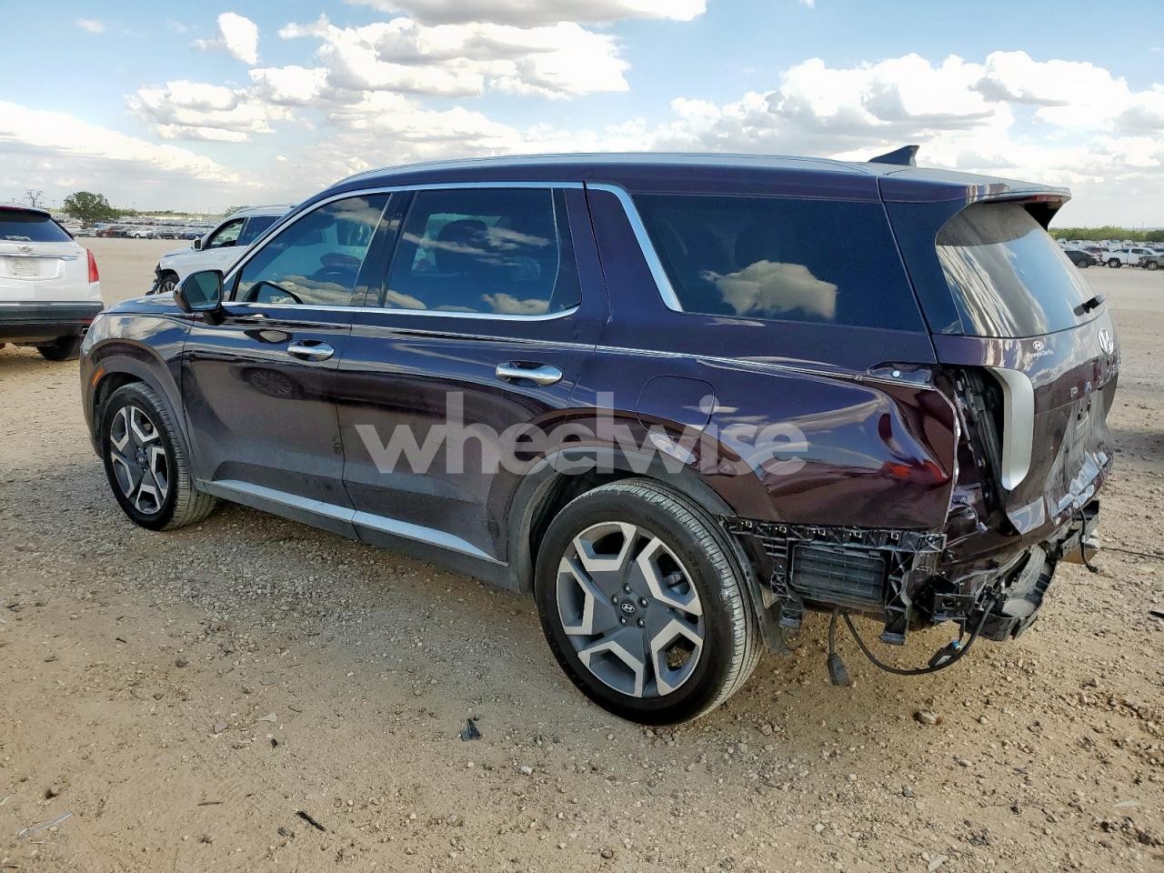 Photo 2 of 2025 HYUNDAI PALISADE SEL PREMIUM (VIN KM8R44GE3SU829351)