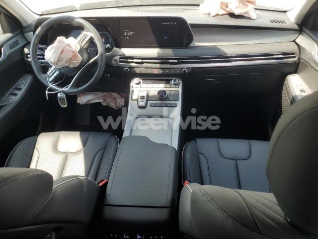 Photo 3 of 2025 HYUNDAI PALISADE SEL PREMIUM (VIN KM8R4DGE0SU871654)